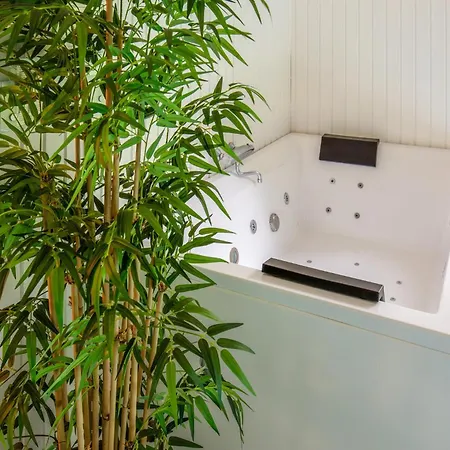 Awesome In With Sauna *