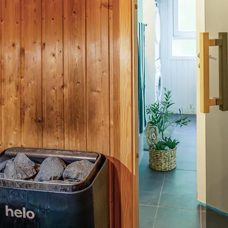 Gorgeous In With Private Swimming Pool, Be Inside Or Outside 度假居 Bindslev